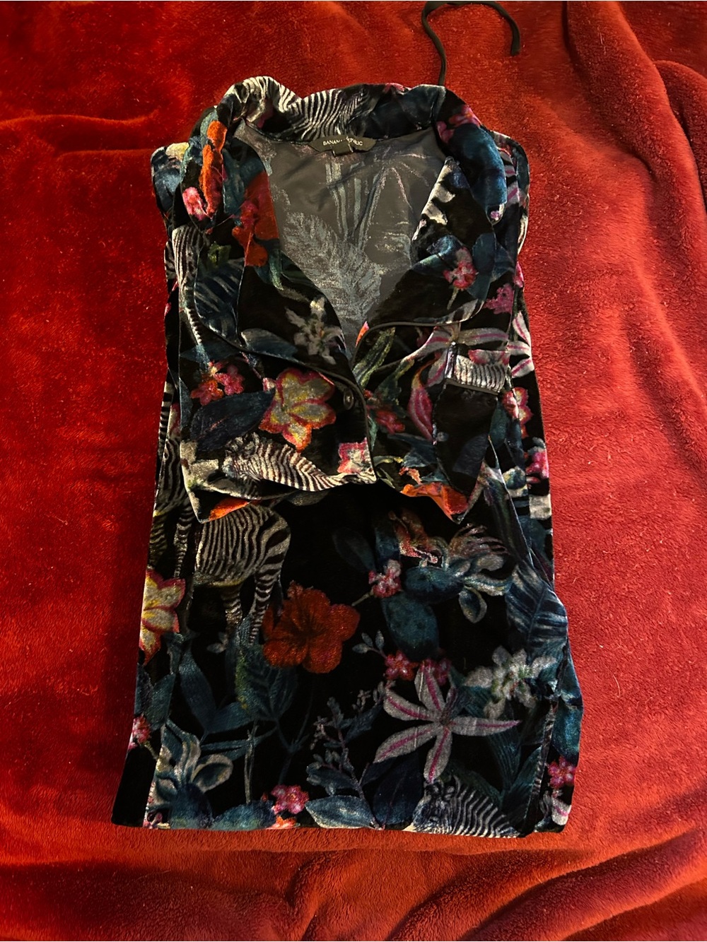 Women's Floral Velvet Pajamas Multicolor